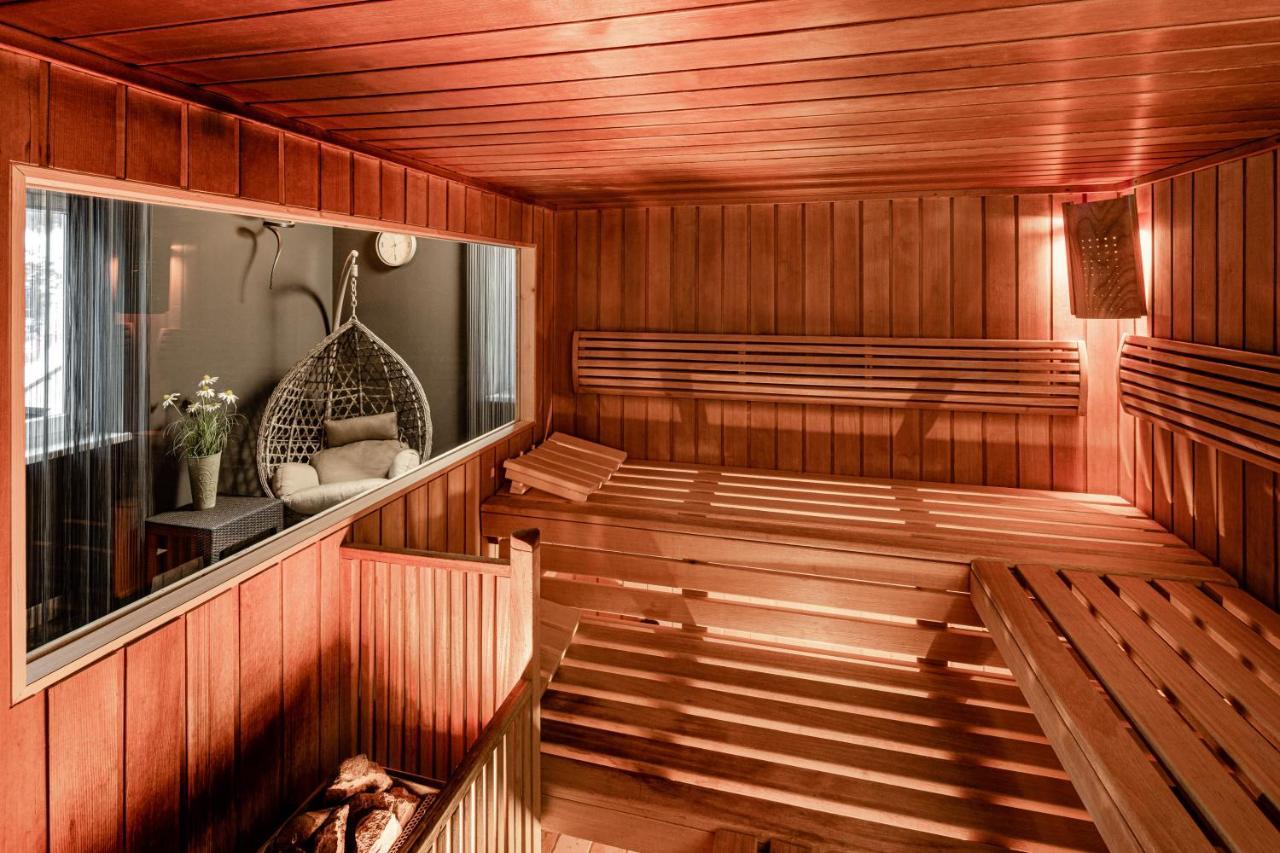 Boutique & Fashion Hotel Maciaconi - Gardenahotels Santa Cristina Val Gardena Exterior foto